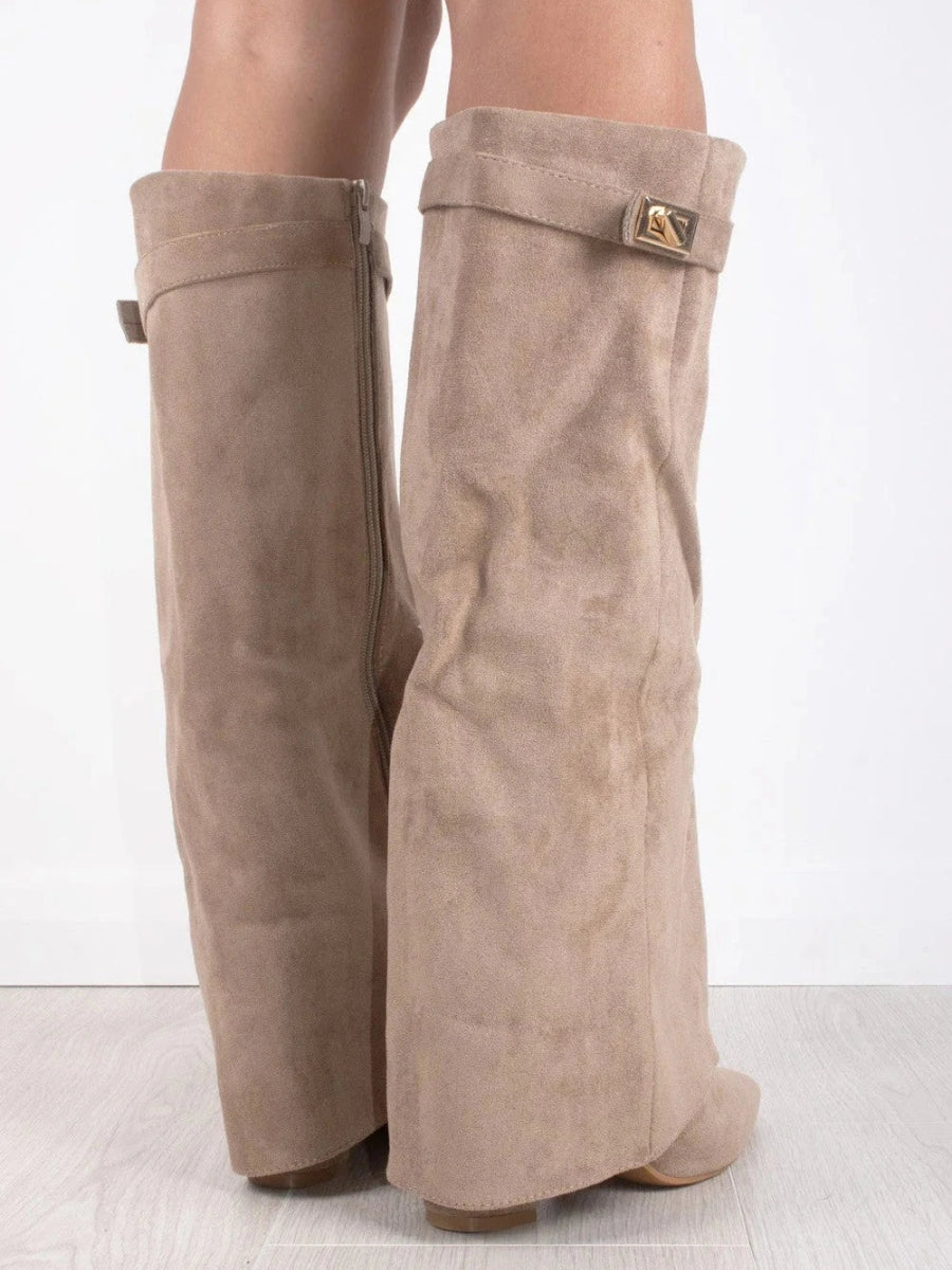 Women's Knee High Boots with Wide Flare Top and Block Heel