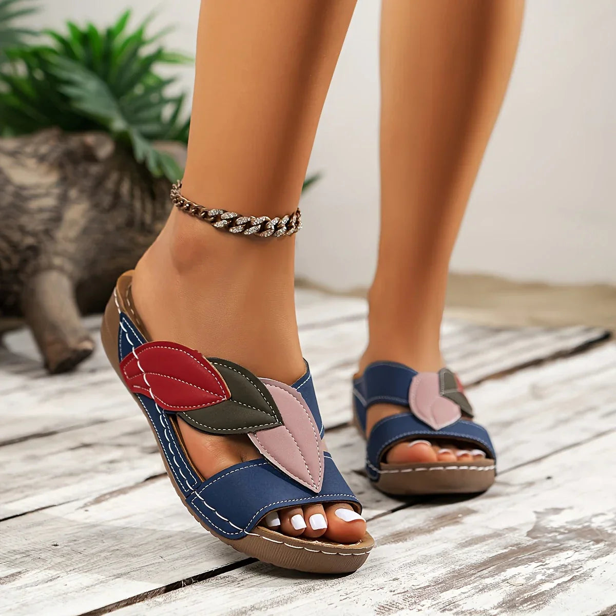 Laurie™ – Slip-on Sandals